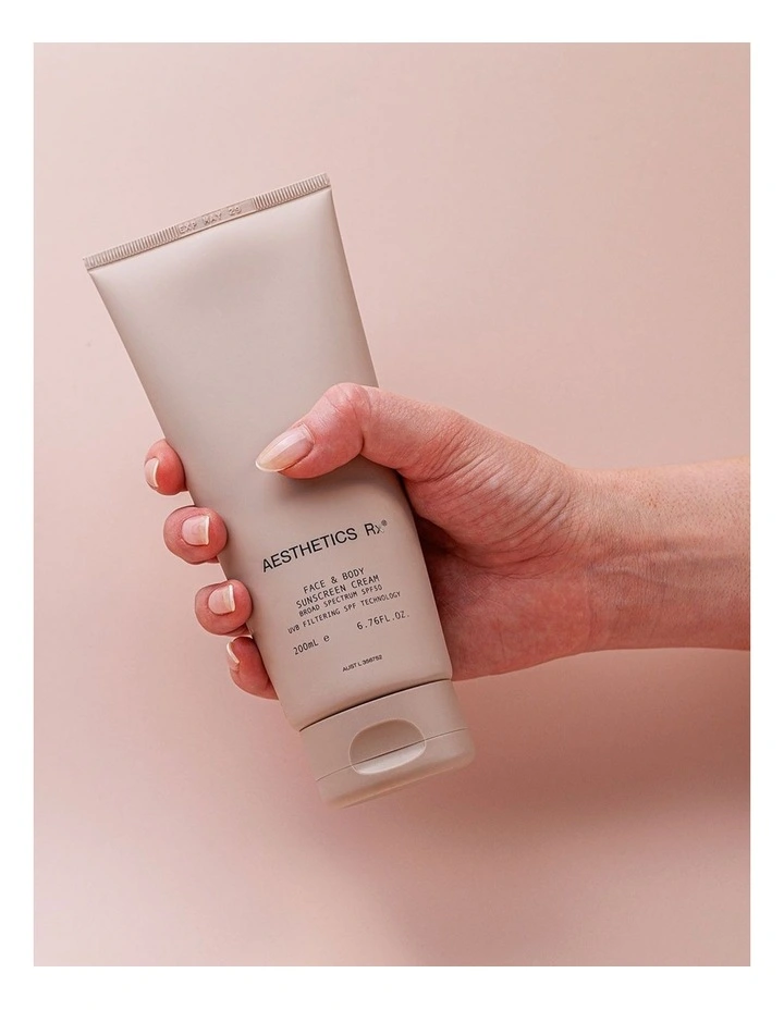 Face & Body Sunscreen SPF50 200ml image 3
