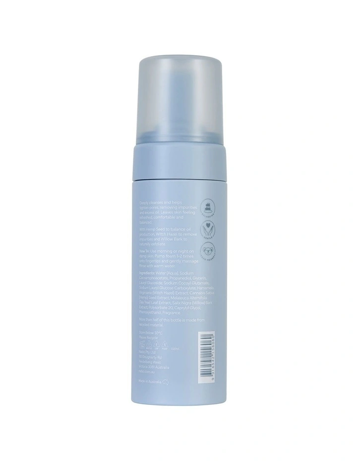 Clear Oil Control Foam Cleanser 150ml image 3