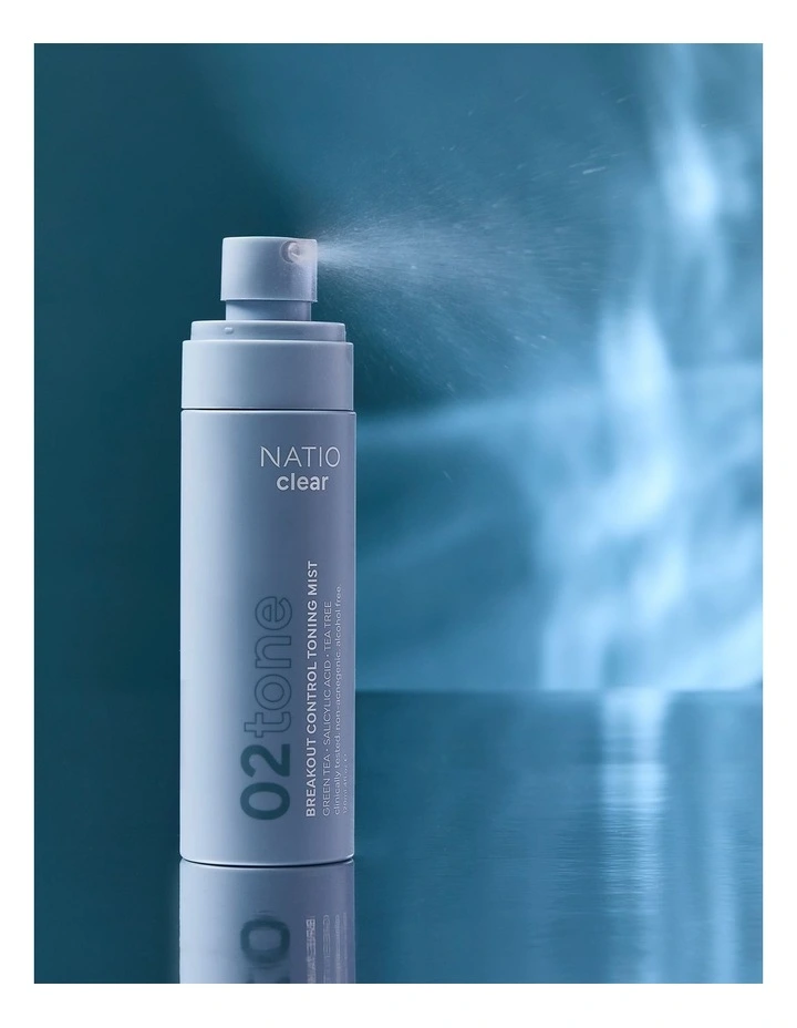 Clear Breakout Control Toning Mist 125ml image 5