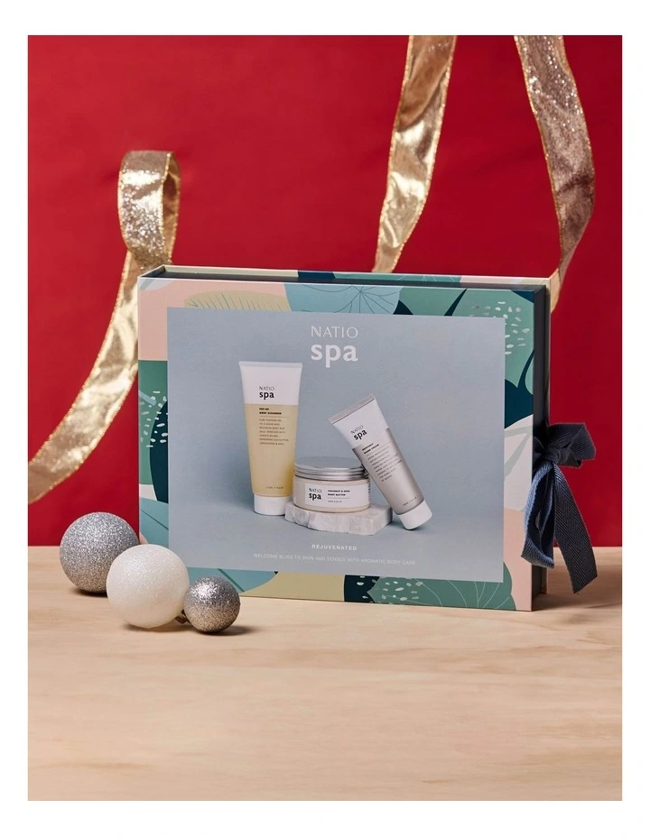 Rejuvenated Spa Gift Set image 3