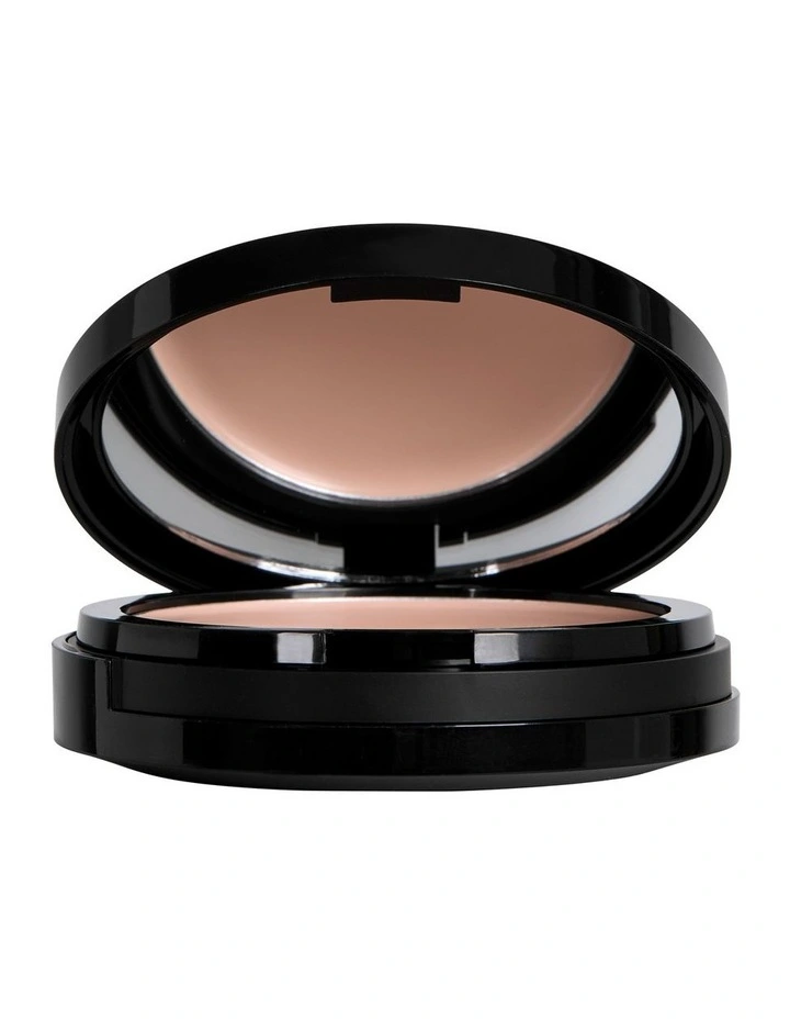 Cream to Powder Foundation image 2
