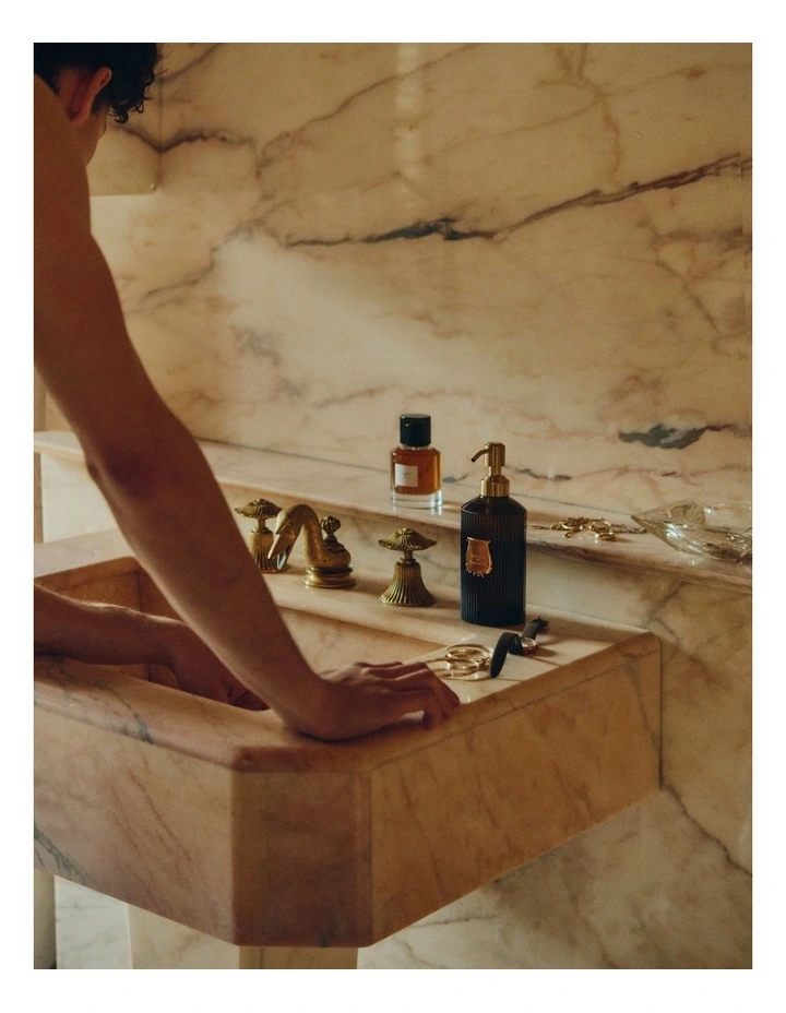 Carmen Liquid Soap 350ml Refill image 3