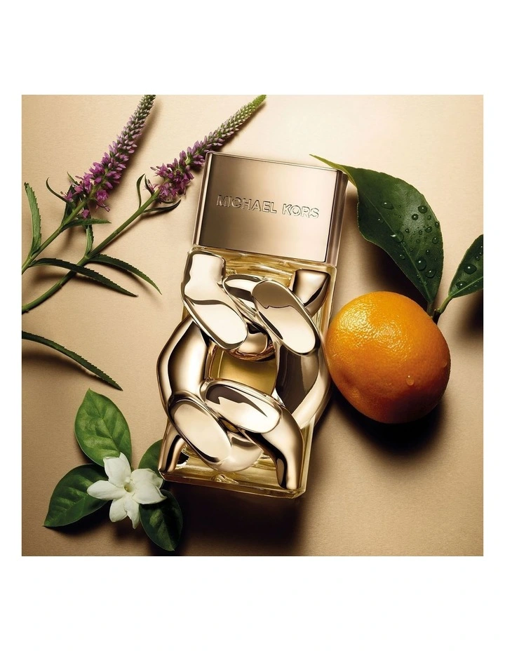 Pour Femme EAU DE PARFUM 100ml + Body Lotion 100ml + EAU DE PARFUM Travel Spray 10ml + Card Holder GWP image 5