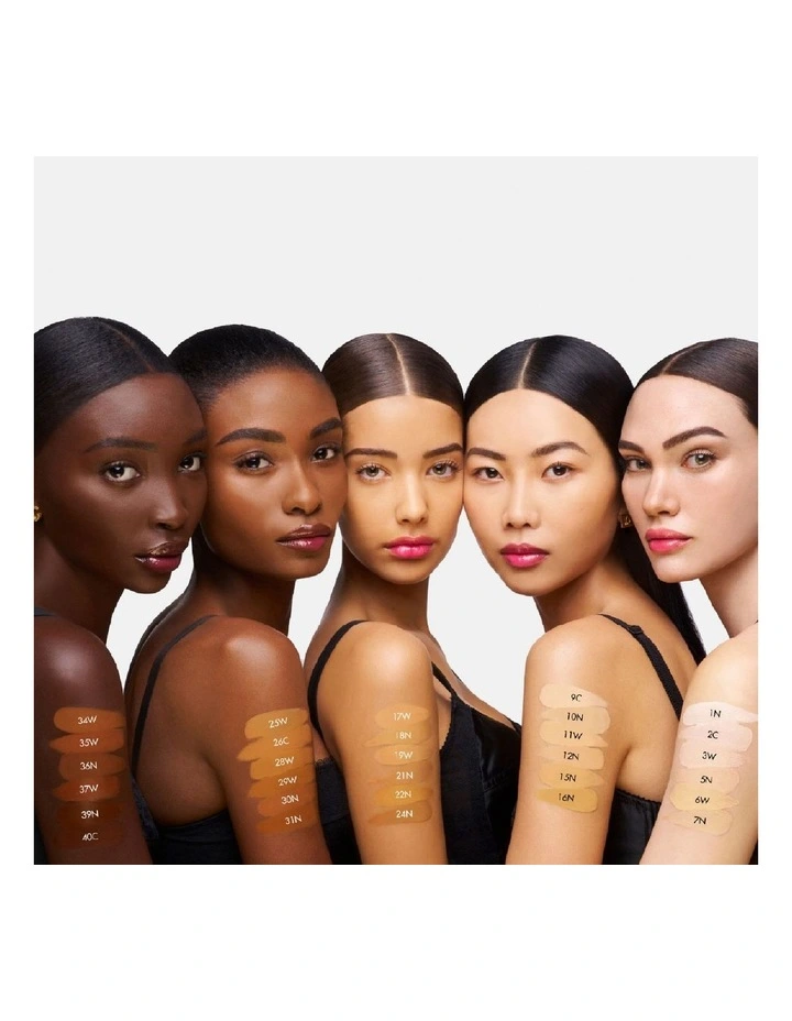 Blueberry Nutri Tint SPF 20 Moisturiser image 6