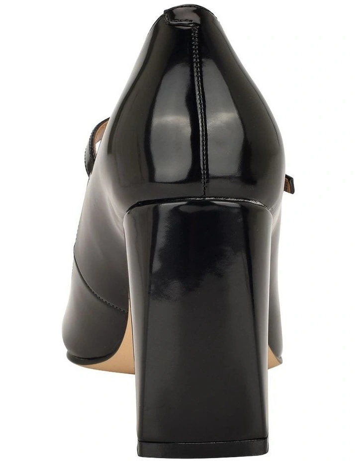 Barrial Heels in Black image 4