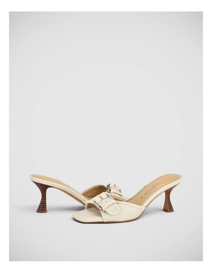 Dista7 Sandals in Off White image 6