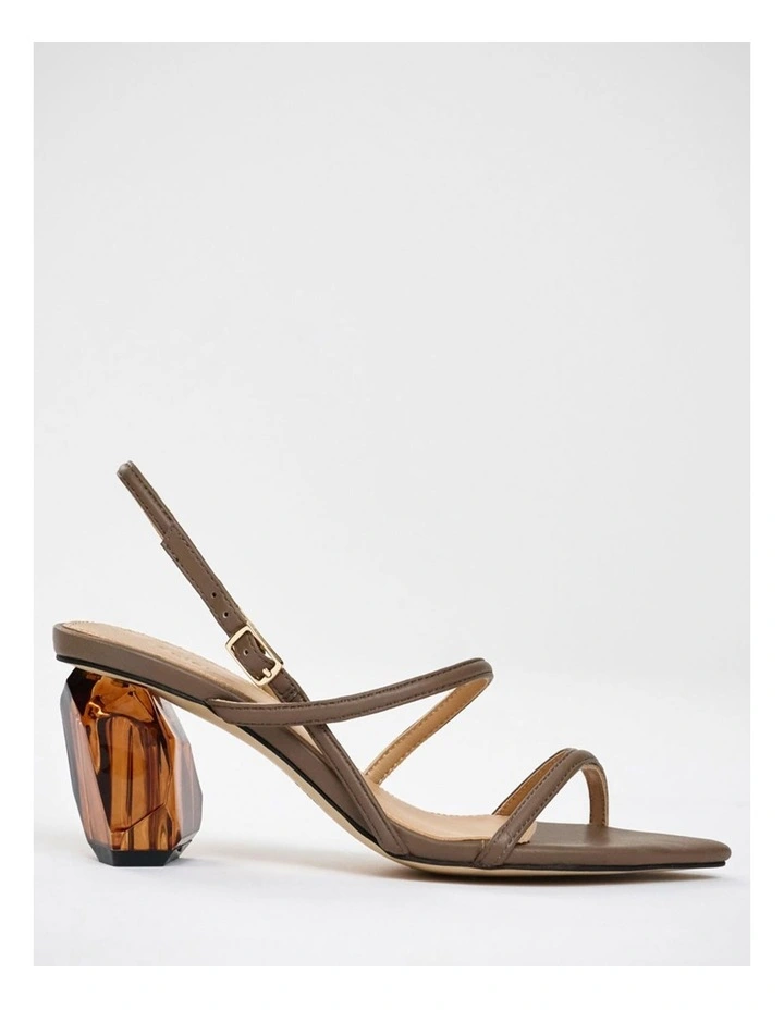 BRINLEE HEEL image 1
