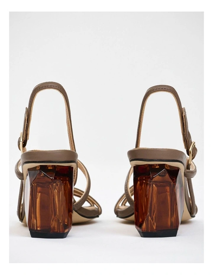 BRINLEE HEEL image 3