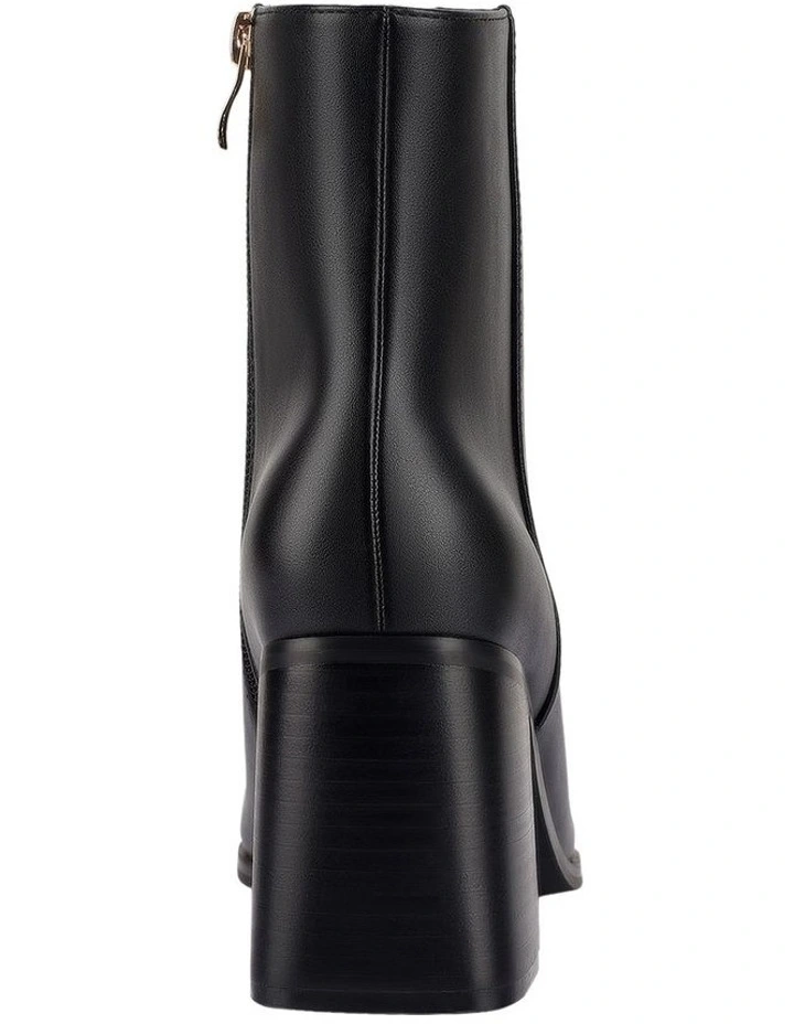 Lilo Ankle Boots in Black image 4