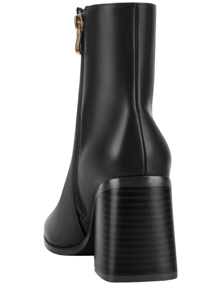 Lilo Ankle Boots in Black image 5