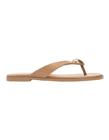 Dark Camel colour