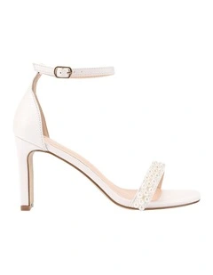 Kaitlyn Block Heel Sandals in Chalk Pearl