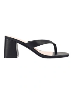 Stoked Block Heel Thongs in Black