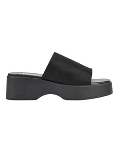 Cherry Flatform Slides in Black