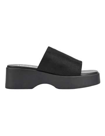 Black Mesh colour