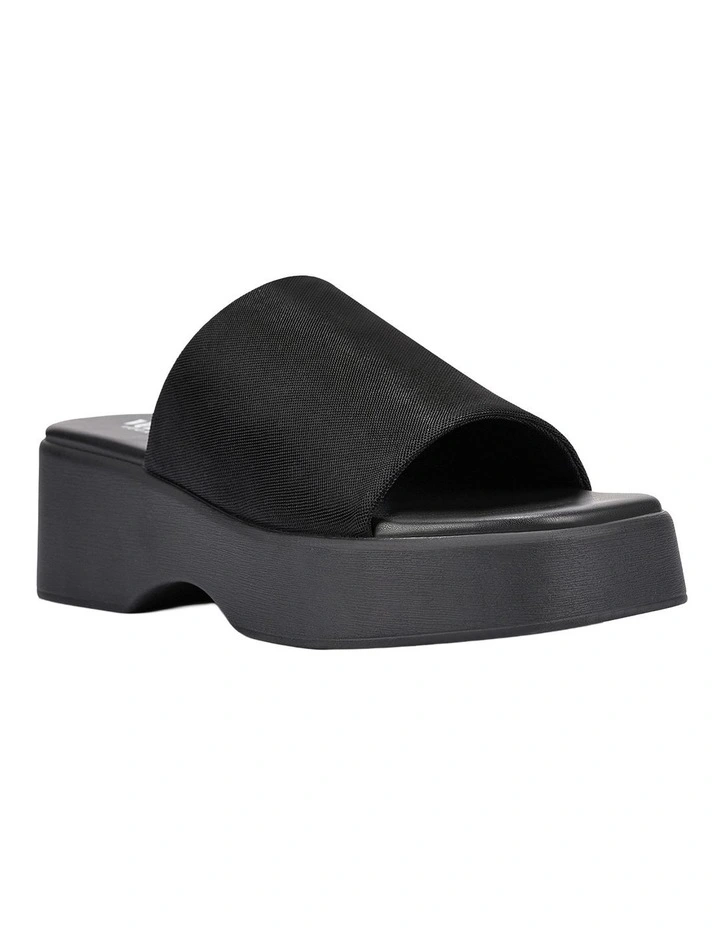 Cherry Flatform Slides in Black image 3