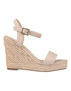 Amaya Wedge Sandal in Natural