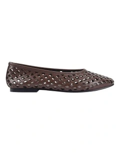 Dazed Ballet Flats in Chocolate Brown