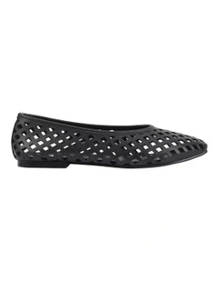 Dazed Ballet Flats in Black