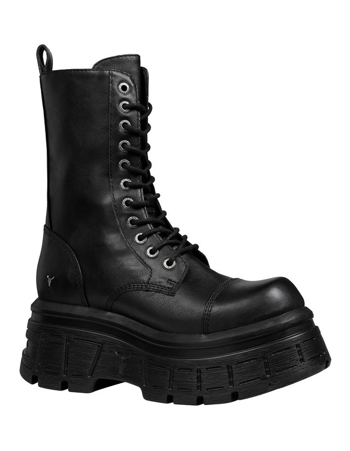 Situation Black Boot in Black image 2