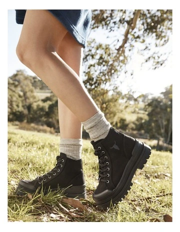 shoes for se