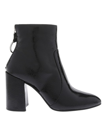 black heeled chelsea boots womens