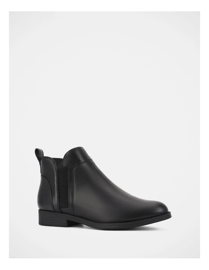Catalina Boot in Black image 2