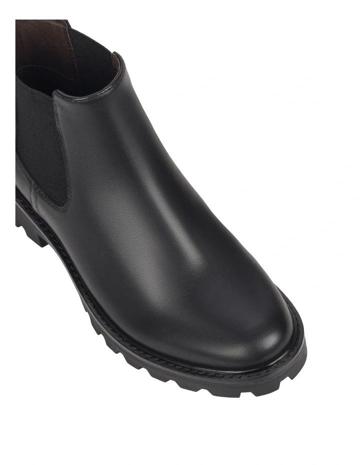 Elsa Boot in Black image 4