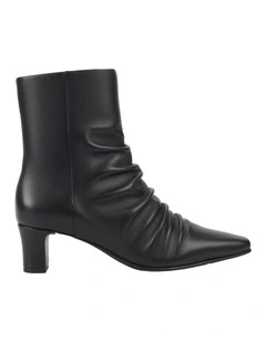 Janet Boot in Black
