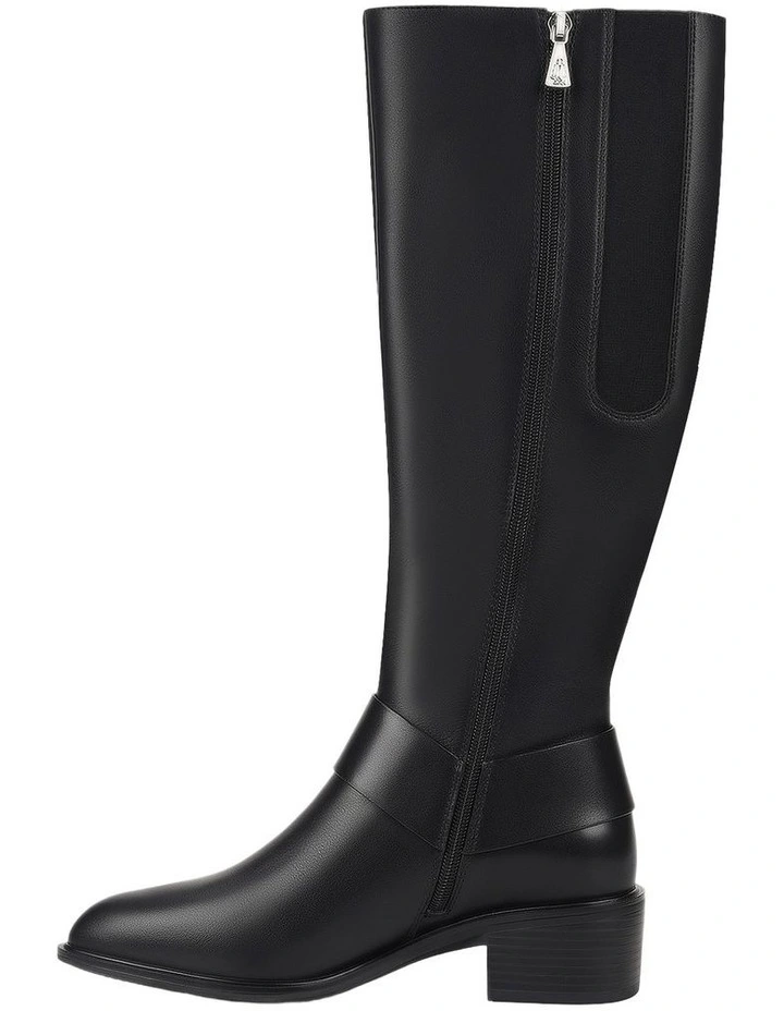 Quattro Boot in Black image 3