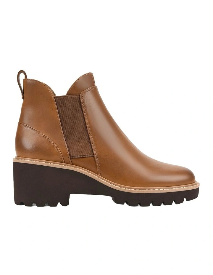 Wendy Boot in Cognac image 1