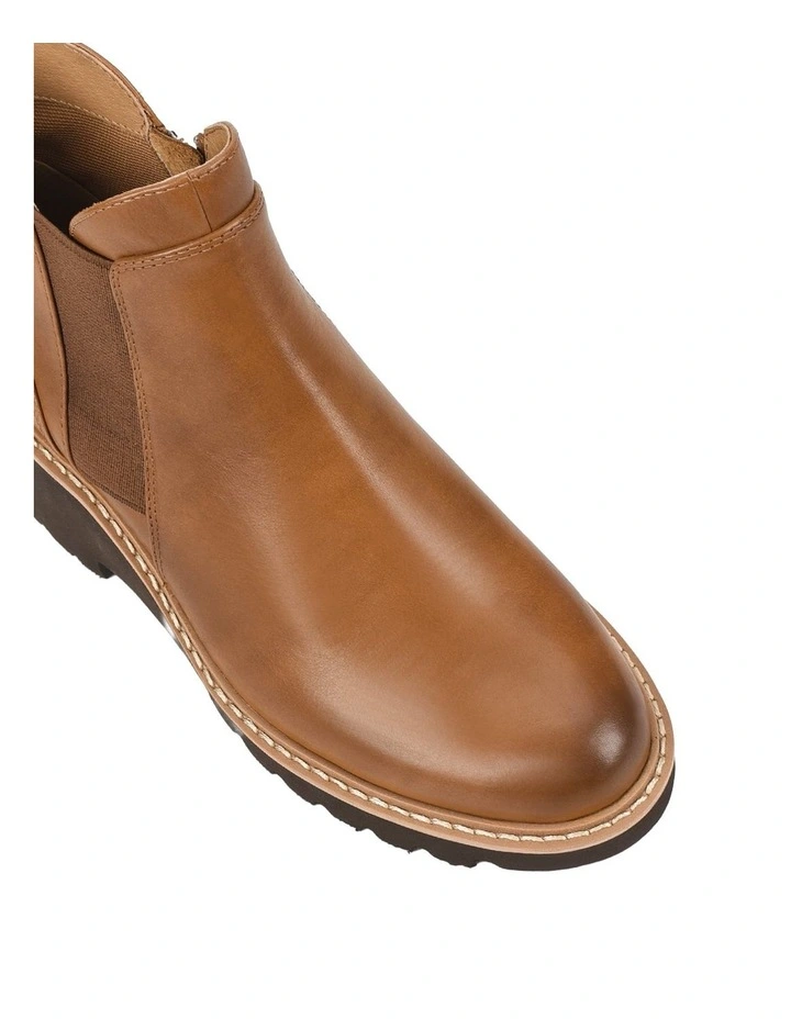 Wendy Boot in Cognac image 4