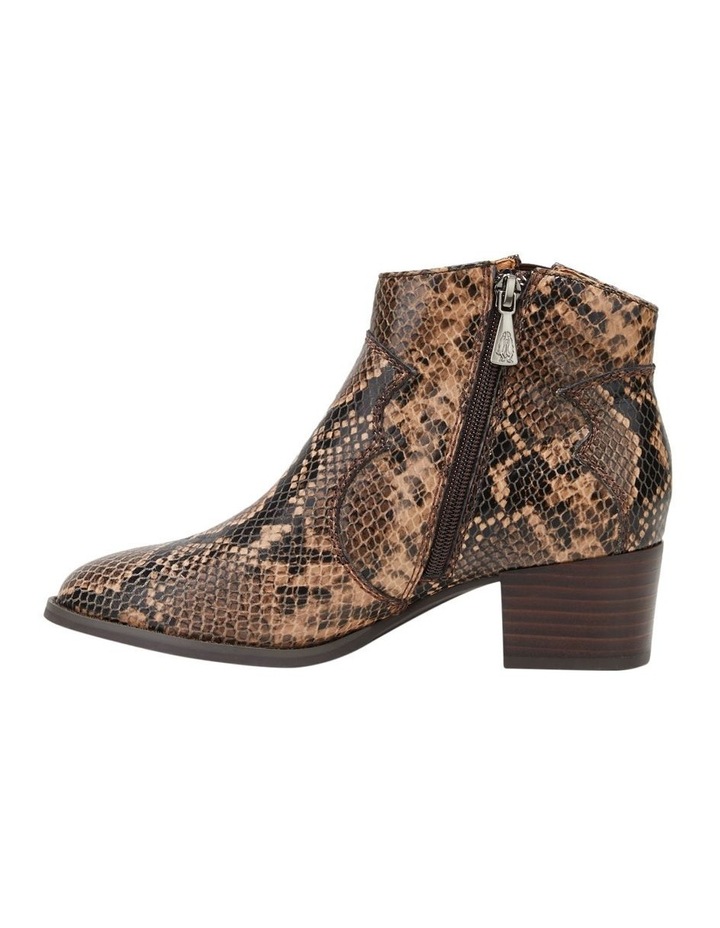 Hush puppies chai boot clearance