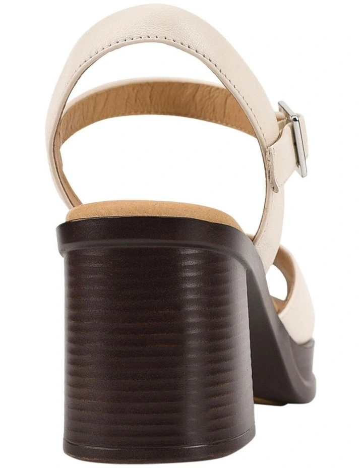 Honolulu Heel  in Bone image 5