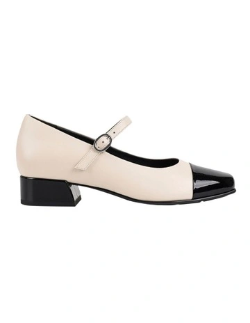 Tuliip Shoes in Bone Black