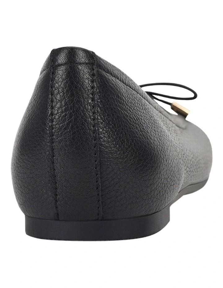 Belle Shoe in Black image 5
