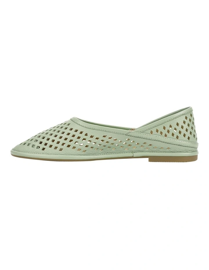 Chara Flat in Matcha image 3