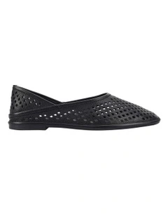 Chara Flat in Black