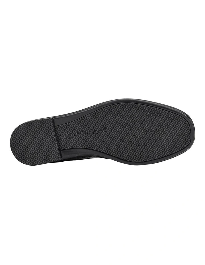 Chara Flat in Black image 6