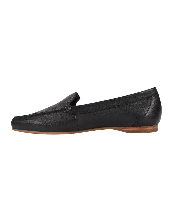 Kairos Loafer in Black image 3