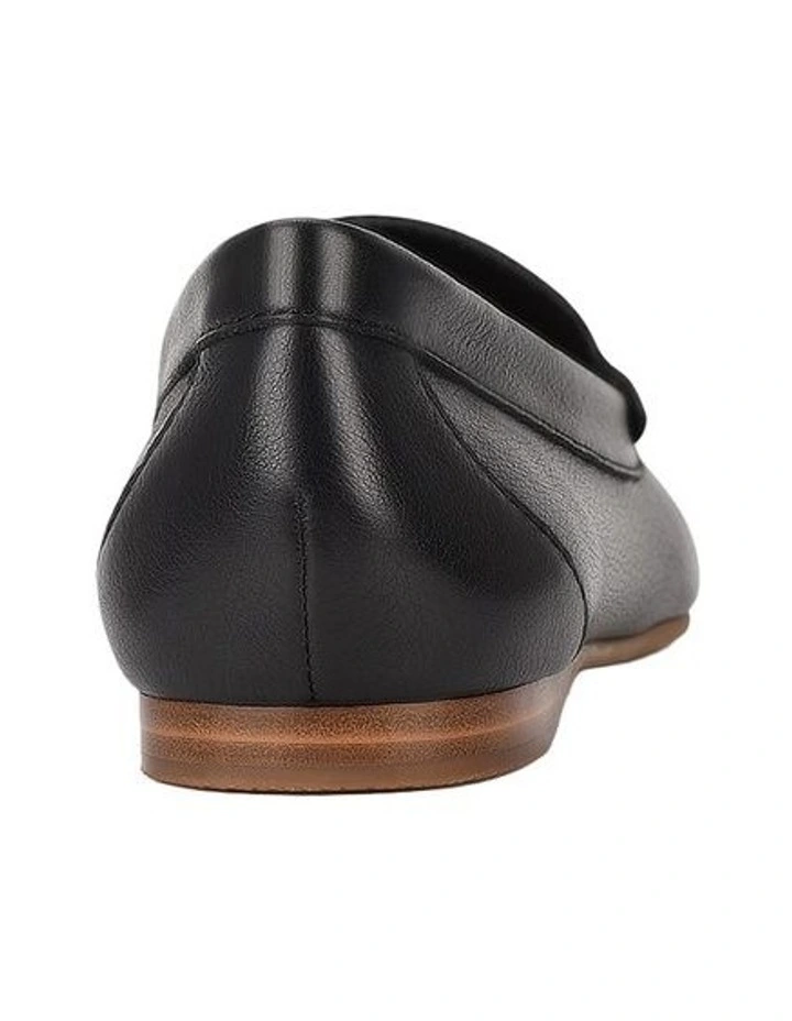 Kairos Loafer in Black image 5
