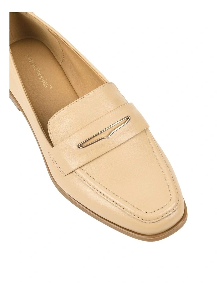 Zabrina Loafer in Latte image 4
