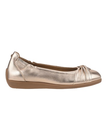 Soft Gold colour