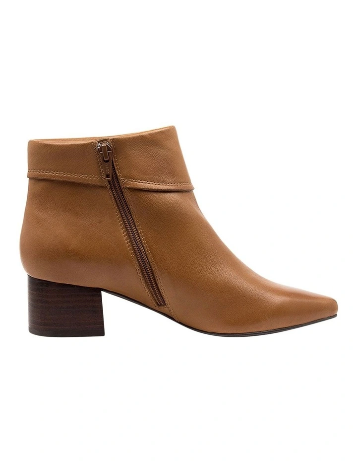Myer diana ferrari supersoft boots clearance