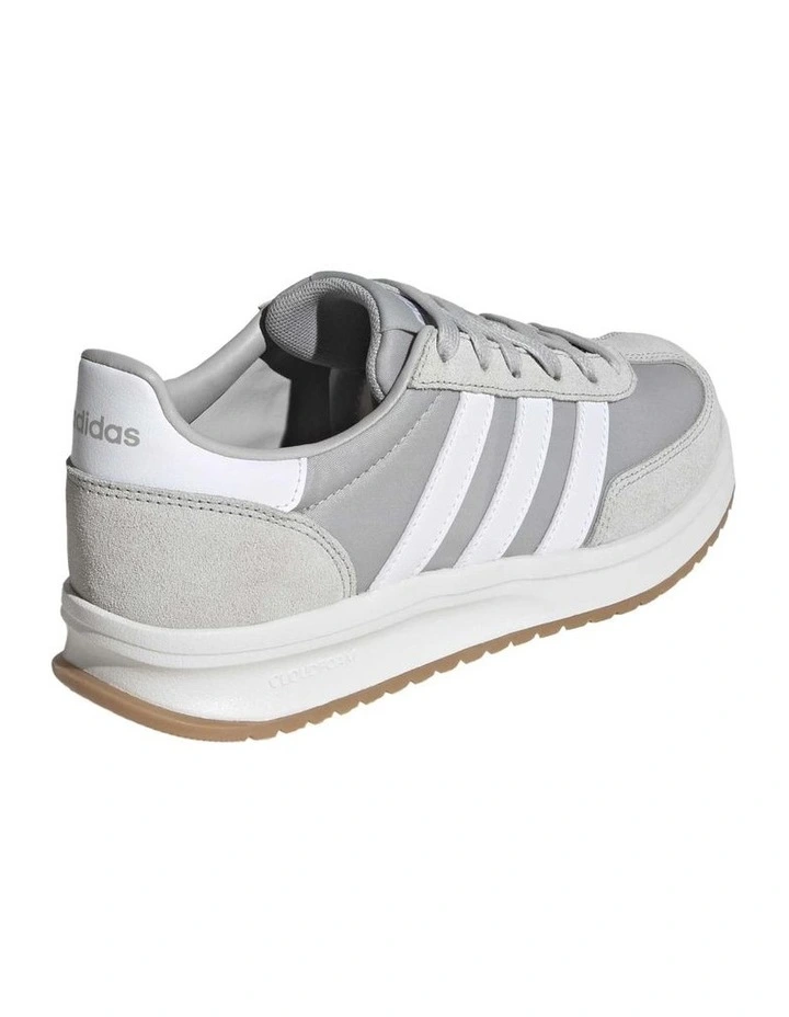 Run 70s 2.0 Shoes in Grey image 6