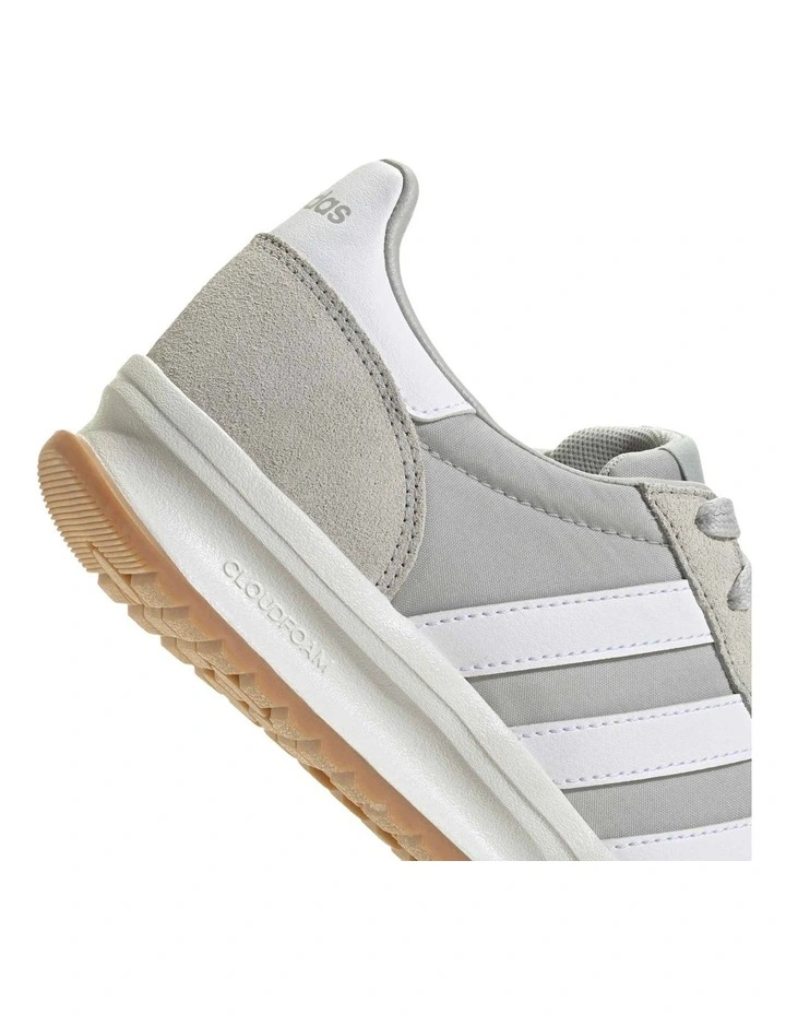 Run 70s 2.0 Shoes in Grey image 7