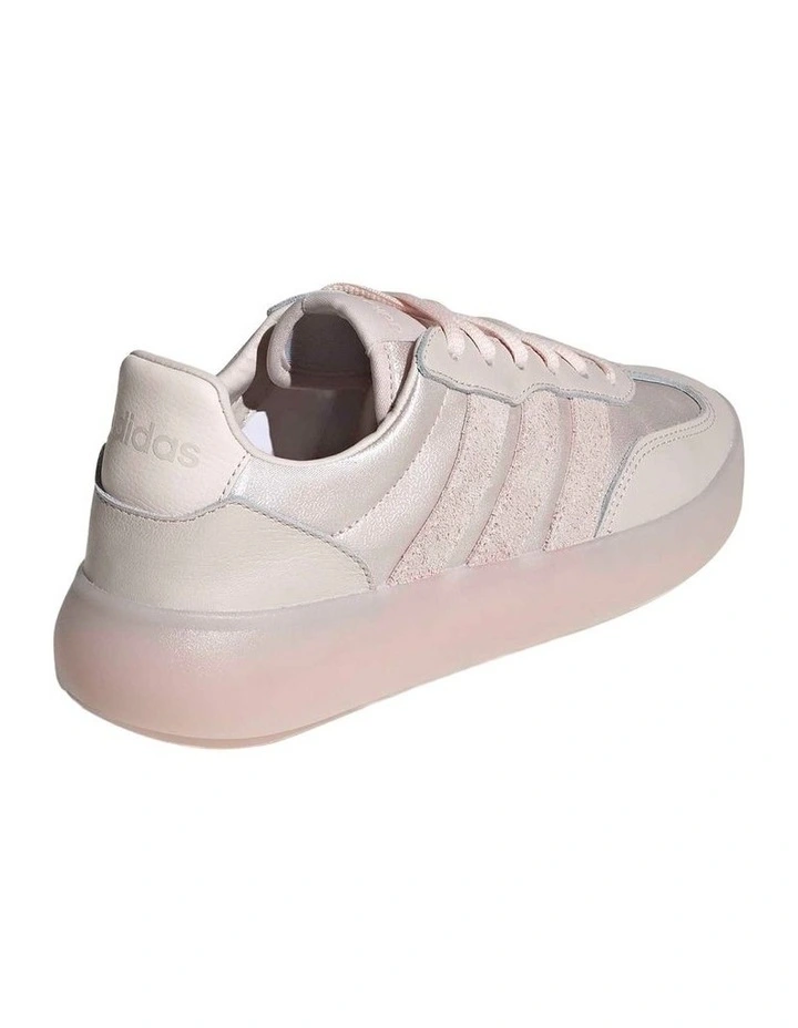 Barreda Decode Shoes in Purple image 6