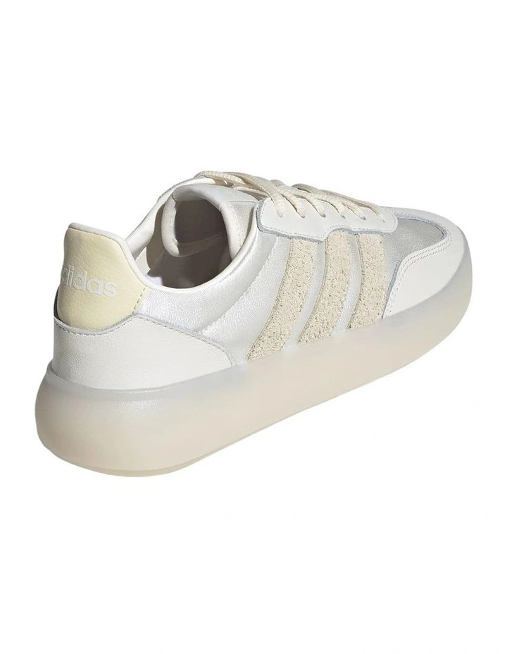 Barreda Decode Shoes in Beige image 6