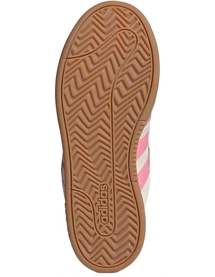 Grand Court Alpha Shoes in White image 3