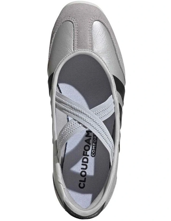 Barreda Mary Jane Shoes in Silver image 2